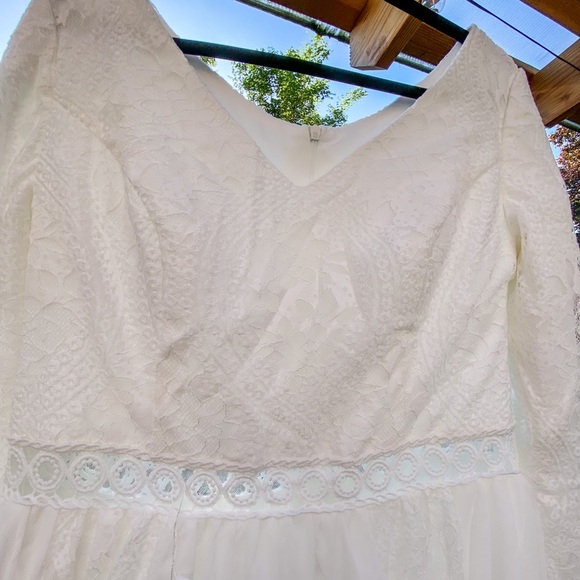 Never Worn New “Oh My Gown” Boho Wedding Dress 14 - Picture 7 of 16